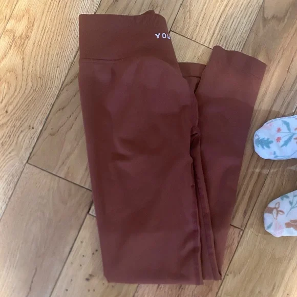 YoungLA Women’s Leggings - Picture 2 of 2